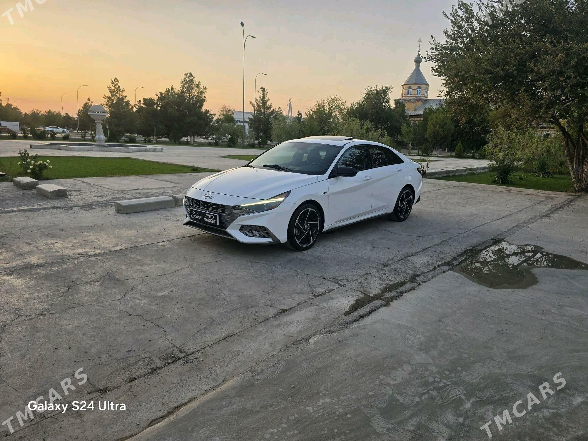 Hyundai Elantra 2021 - 290 000 TMT - Türkmenabat - img 4