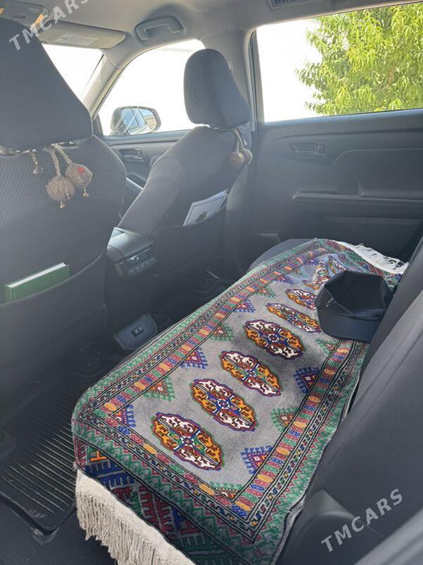 Toyota Highlander 2020 - 540 000 TMT - Ашхабад - img 3