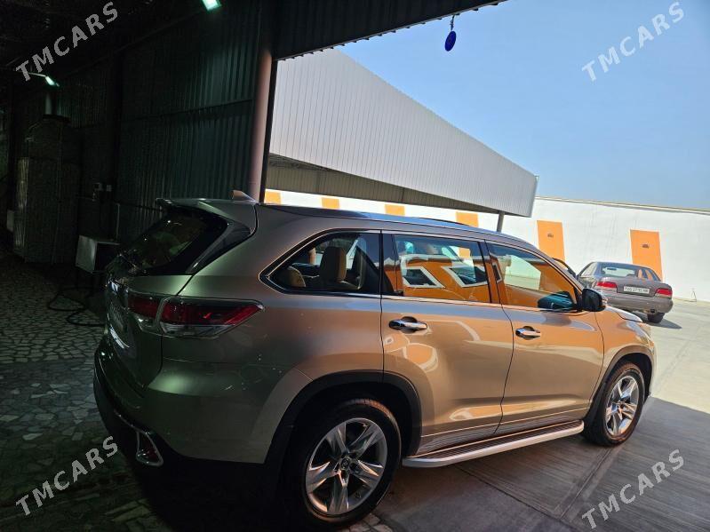 Toyota Highlander 2016 - 420 000 TMT - Байрамали - img 3