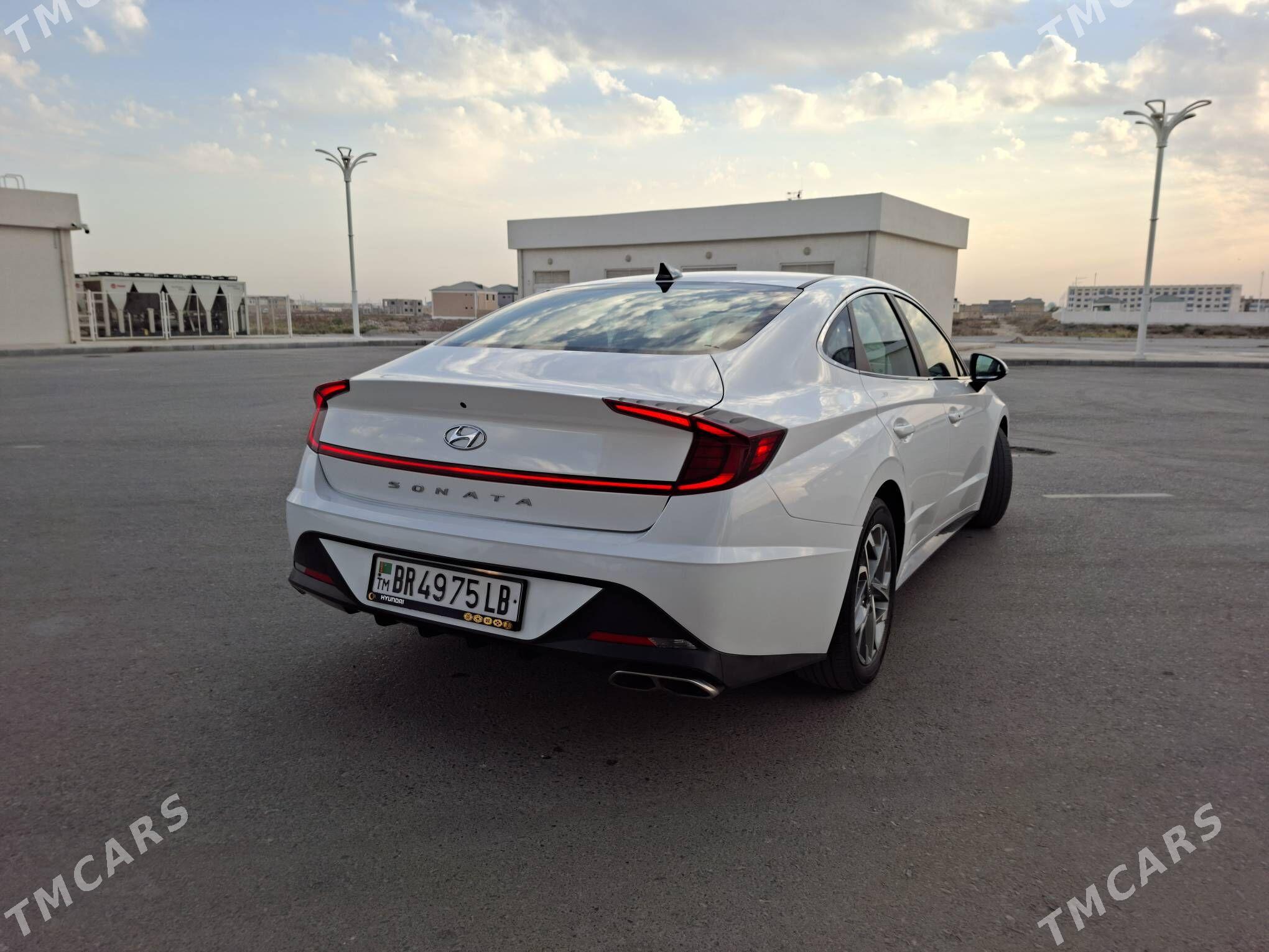 Hyundai Sonata 2022 - 270 000 TMT - Дянев - img 5