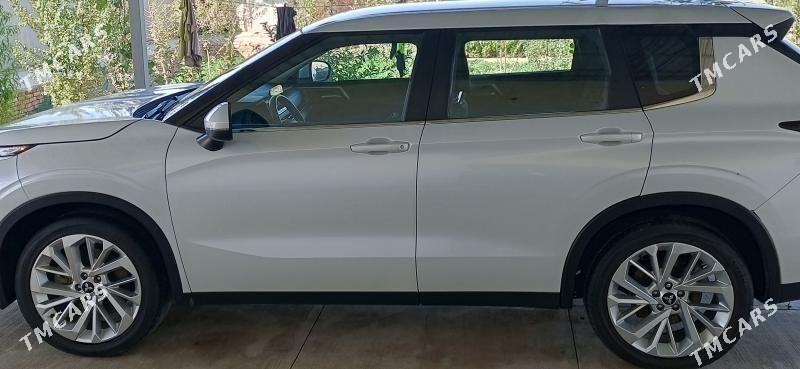 Mitsubishi Outlander 2021 - 420 000 TMT - Ак-Бугдайский этрап - img 6