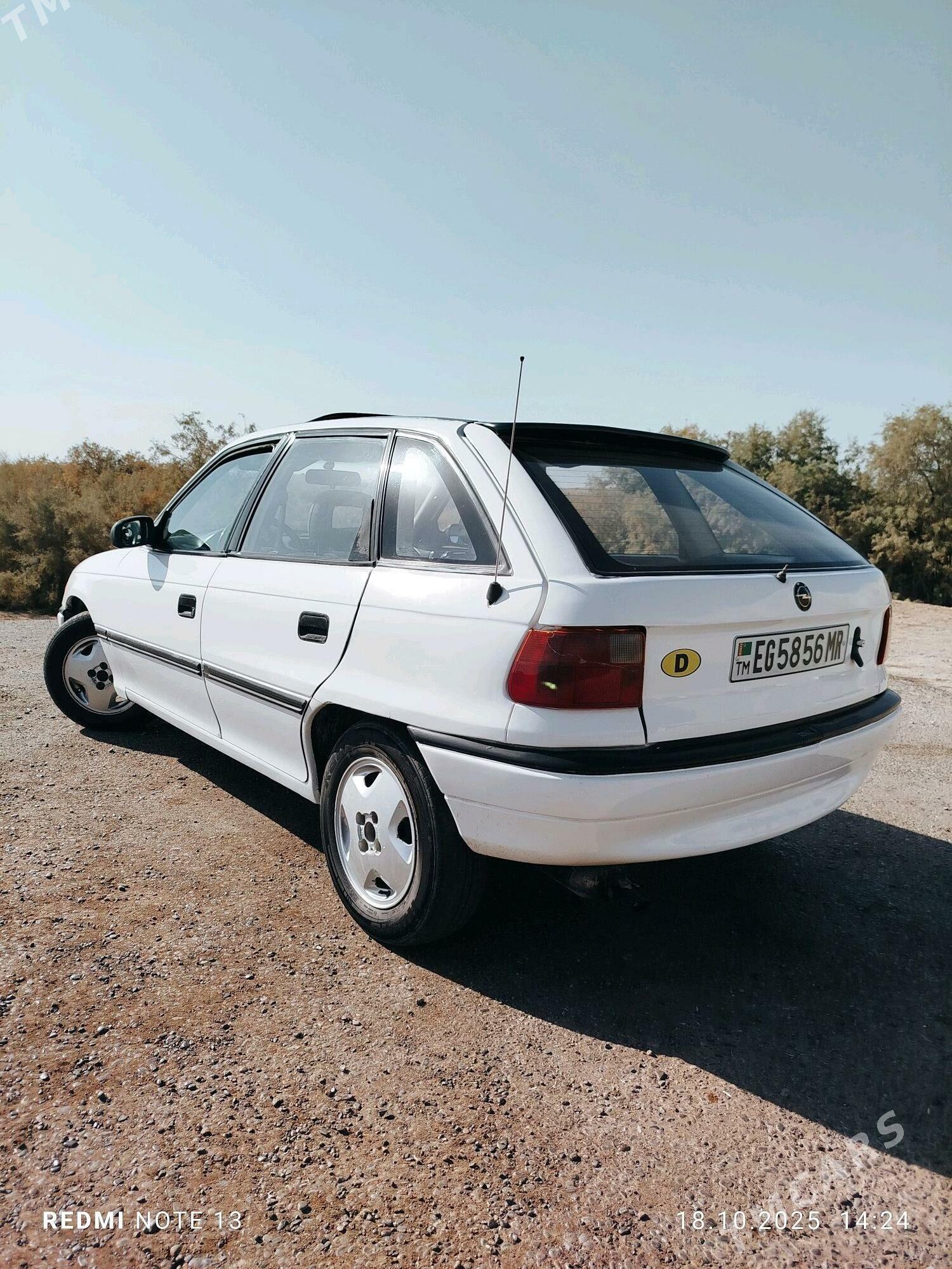 Opel Astra 1991 - 30 000 TMT - Mary - img 1