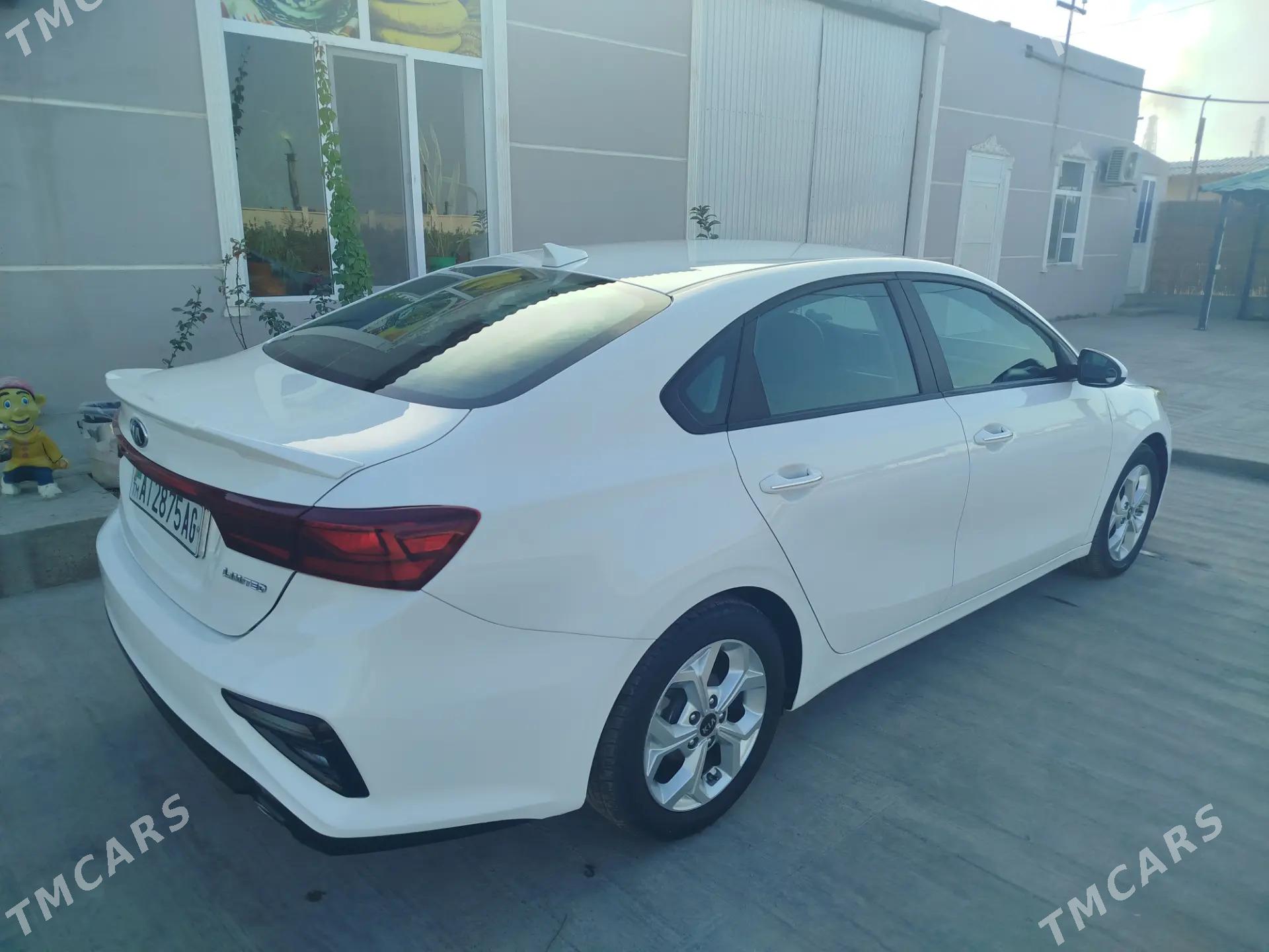 Kia Forte 2020 - 240 000 TMT - Бузмеин ГРЭС - img 1