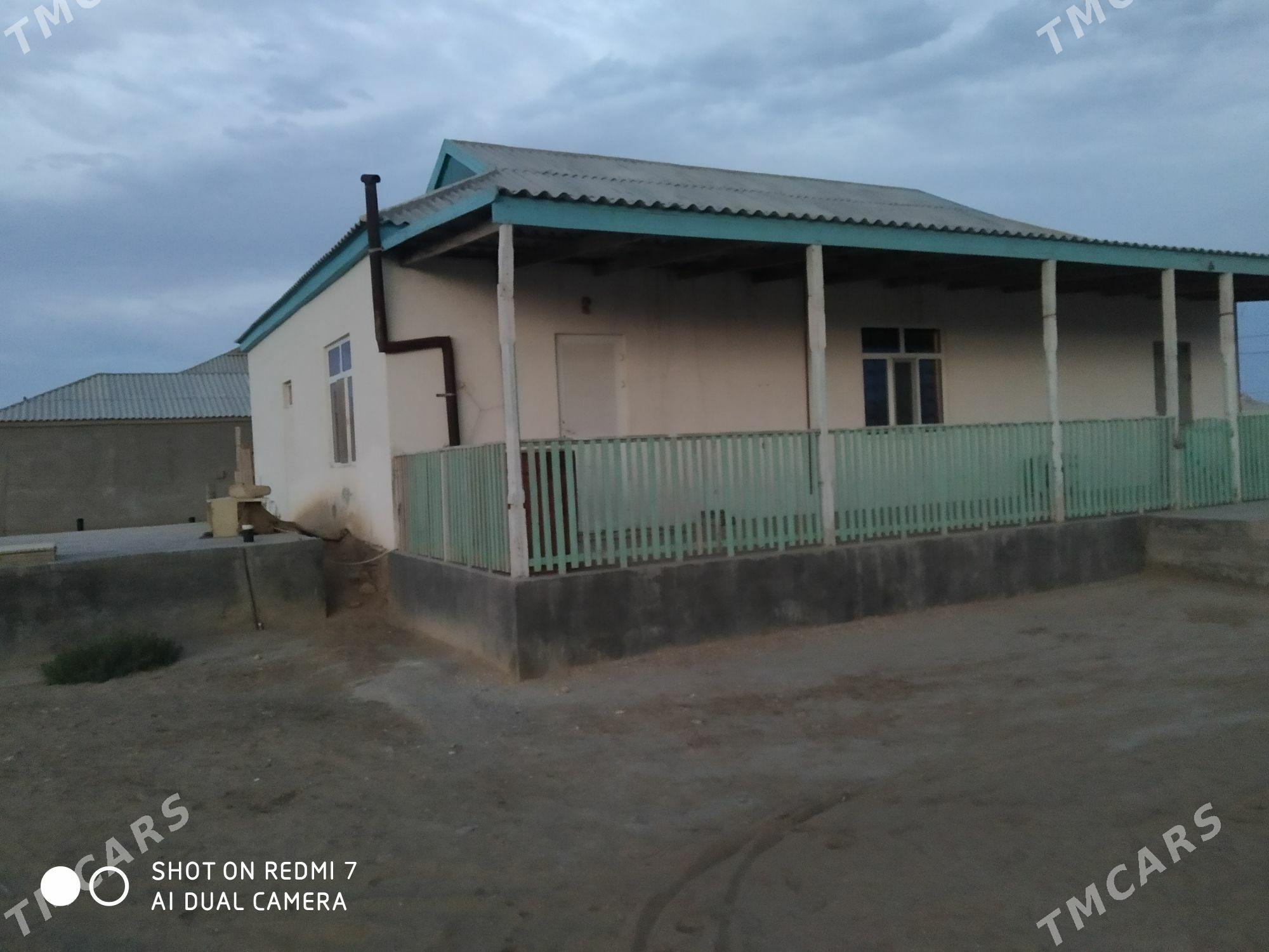 Satlyk jaý - Балканабат - img 4