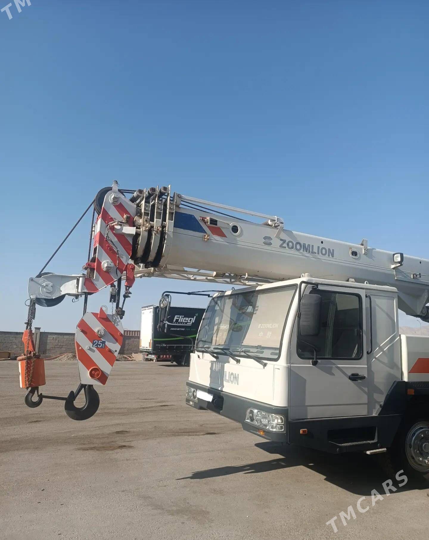 XCMG 25 2014 - 1 000 000 TMT - Türkmenbaşy - img 2