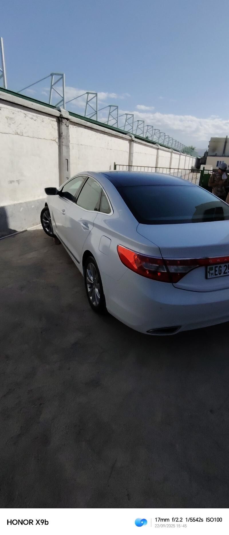 Hyundai Grandeur 2014 - 280 000 TMT - Parahat 7 - img 3