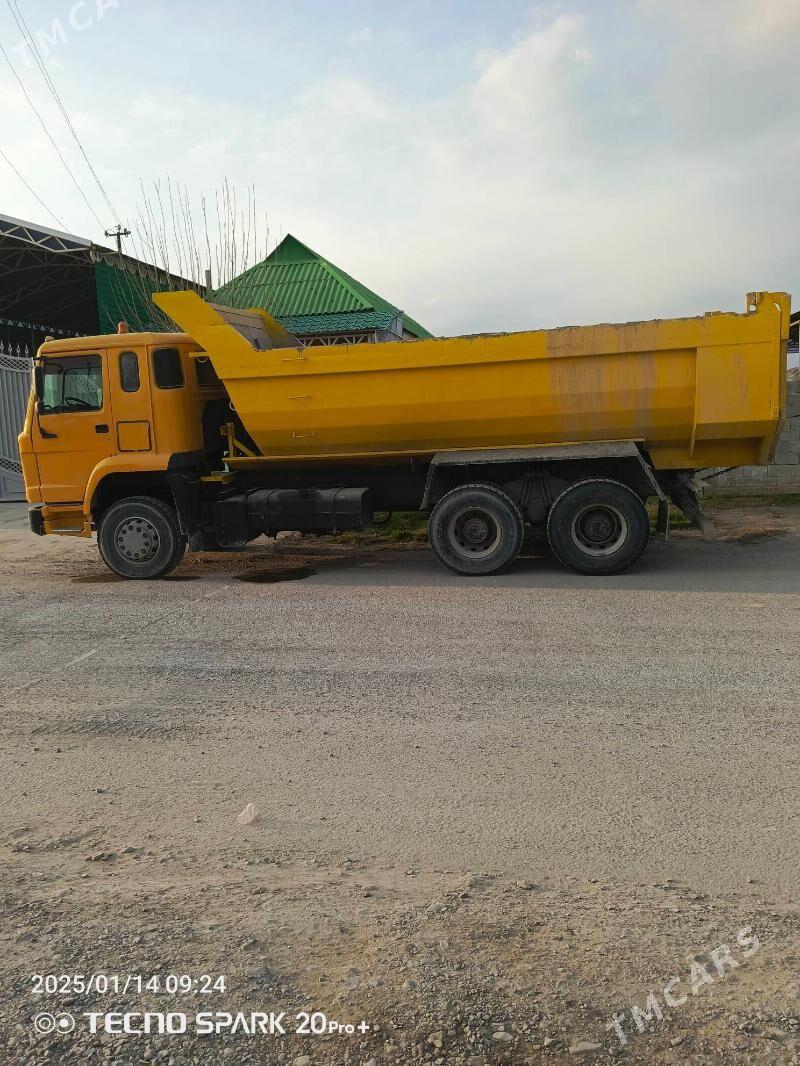 Howo Sinotruk 2012 - 350 000 TMT - Бузмеин - img 2