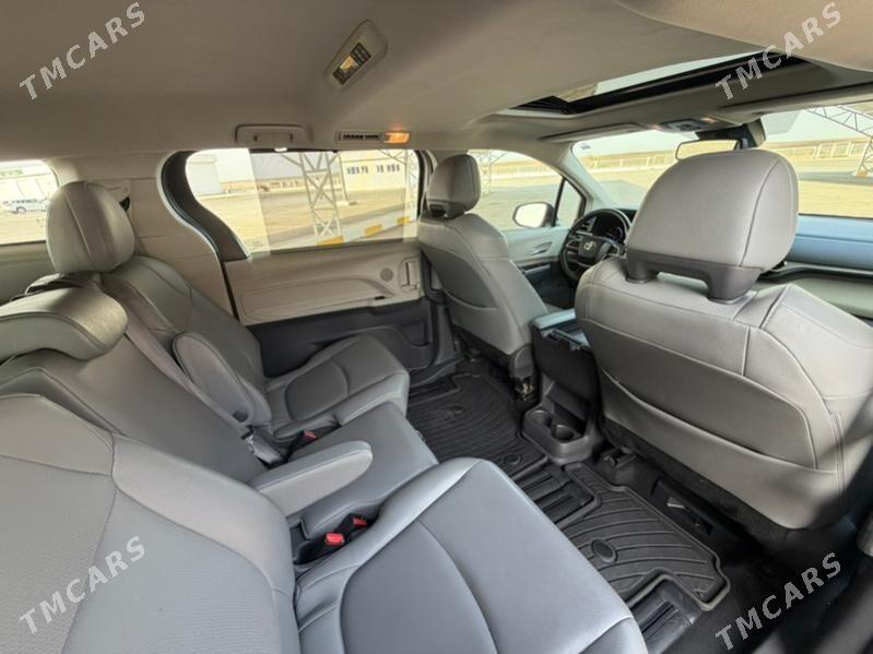 Toyota Sienna 2022 - 485 000 TMT - Ашхабад - img 1