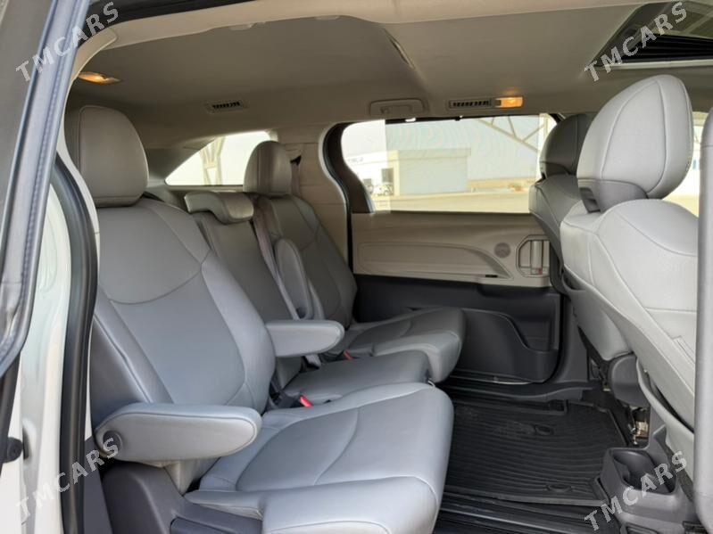 Toyota Sienna 2022 - 485 000 TMT - Ашхабад - img 4