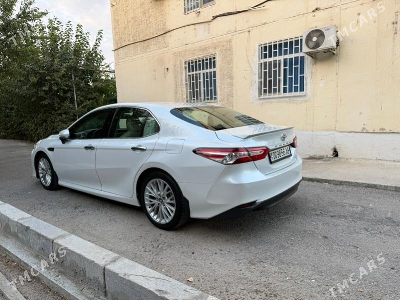 Toyota Camry 2018 - 344 000 TMT - Aşgabat - img 3