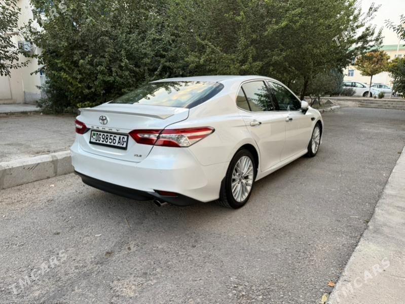 Toyota Camry 2018 - 344 000 TMT - Aşgabat - img 4