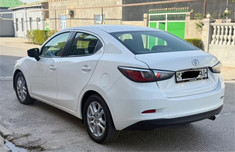 Toyota Yaris 2017 - 165 000 TMT - Aşgabat - img 5