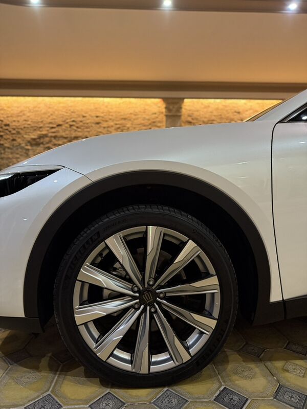 Toyota Crown 2023 - 850 000 TMT - Ашхабад - img 2