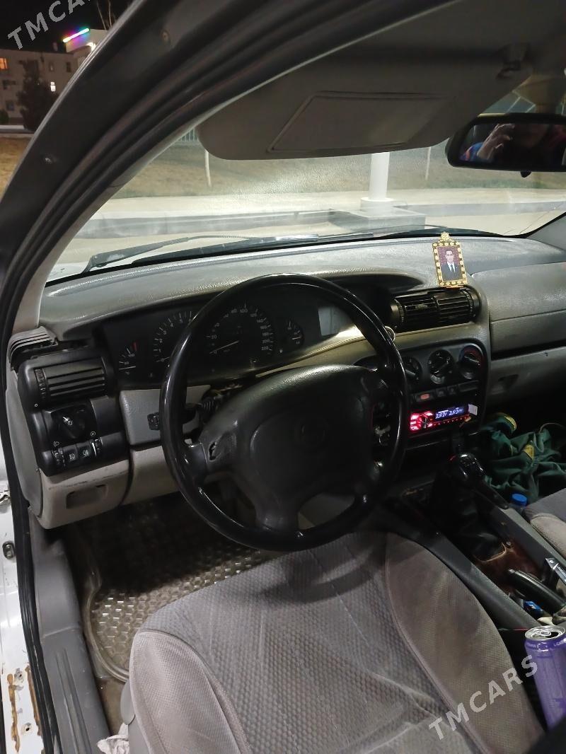 Opel Omega 1995 - 32 000 TMT - Балканабат - img 4