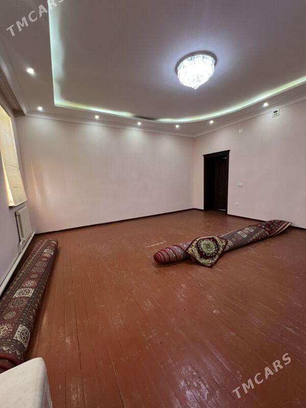 ELITKA - етр. Туркменбаши - img 4