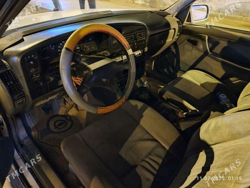 Opel Omega 1992 - 23 000 TMT - Mary - img 2