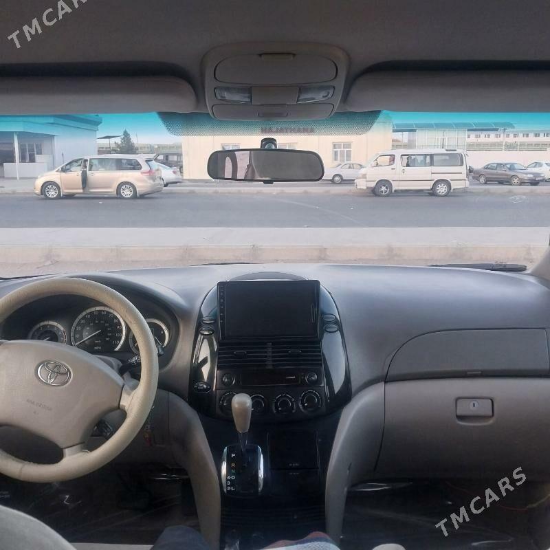 Toyota Sienna 2004 - 196 000 TMT - Мары - img 2