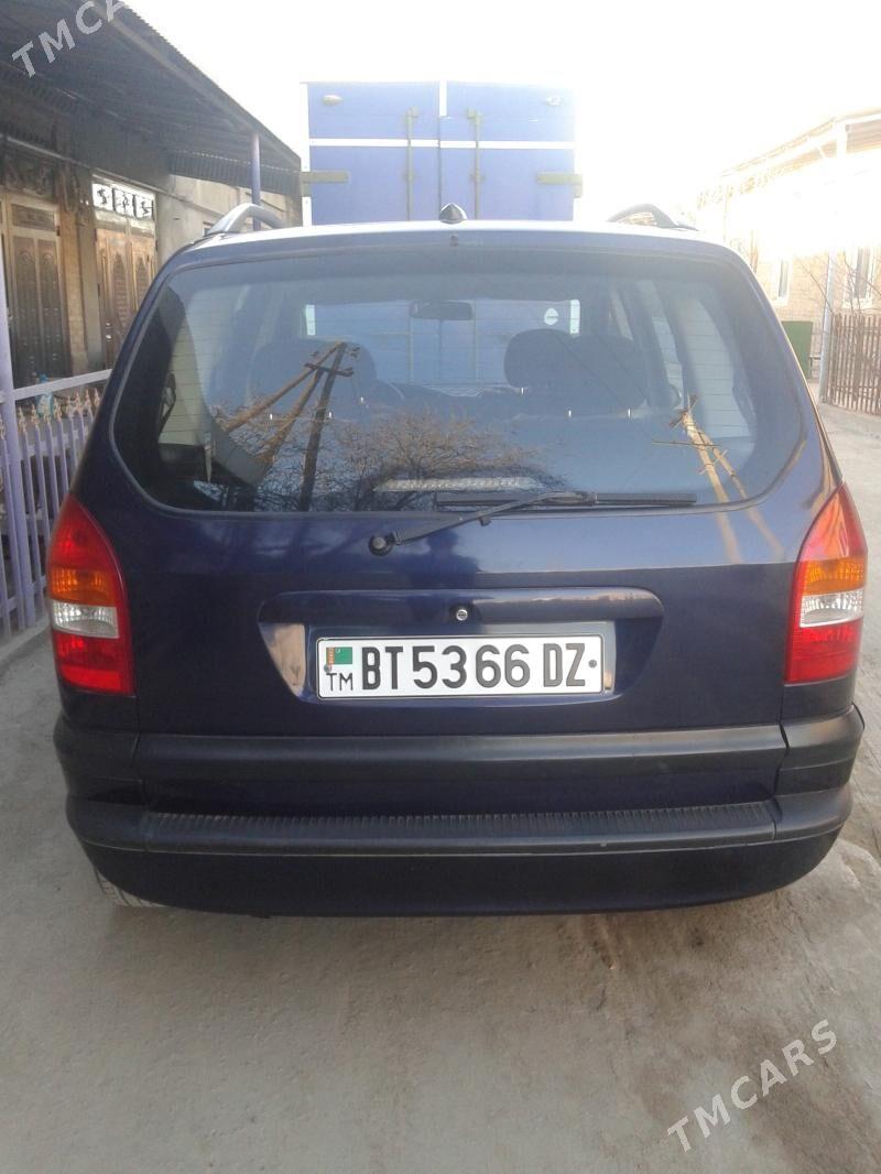 Opel Zafira 2001 - 90 000 TMT - Дашогуз - img 3