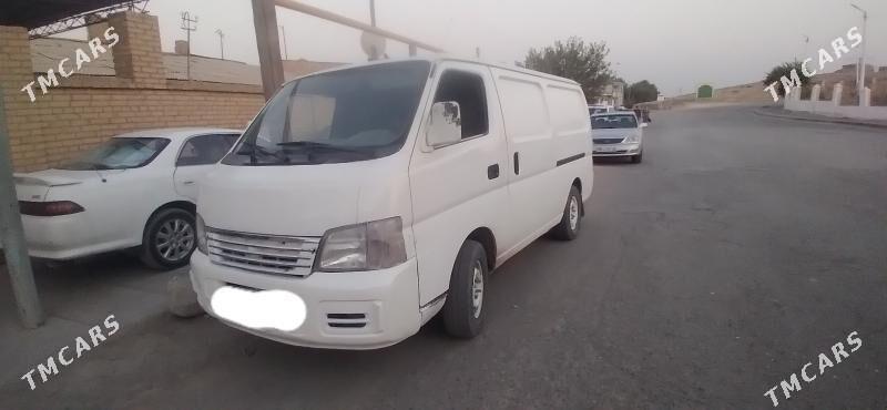 Toyota Hiace 2004 - 110 000 TMT - Керки - img 2