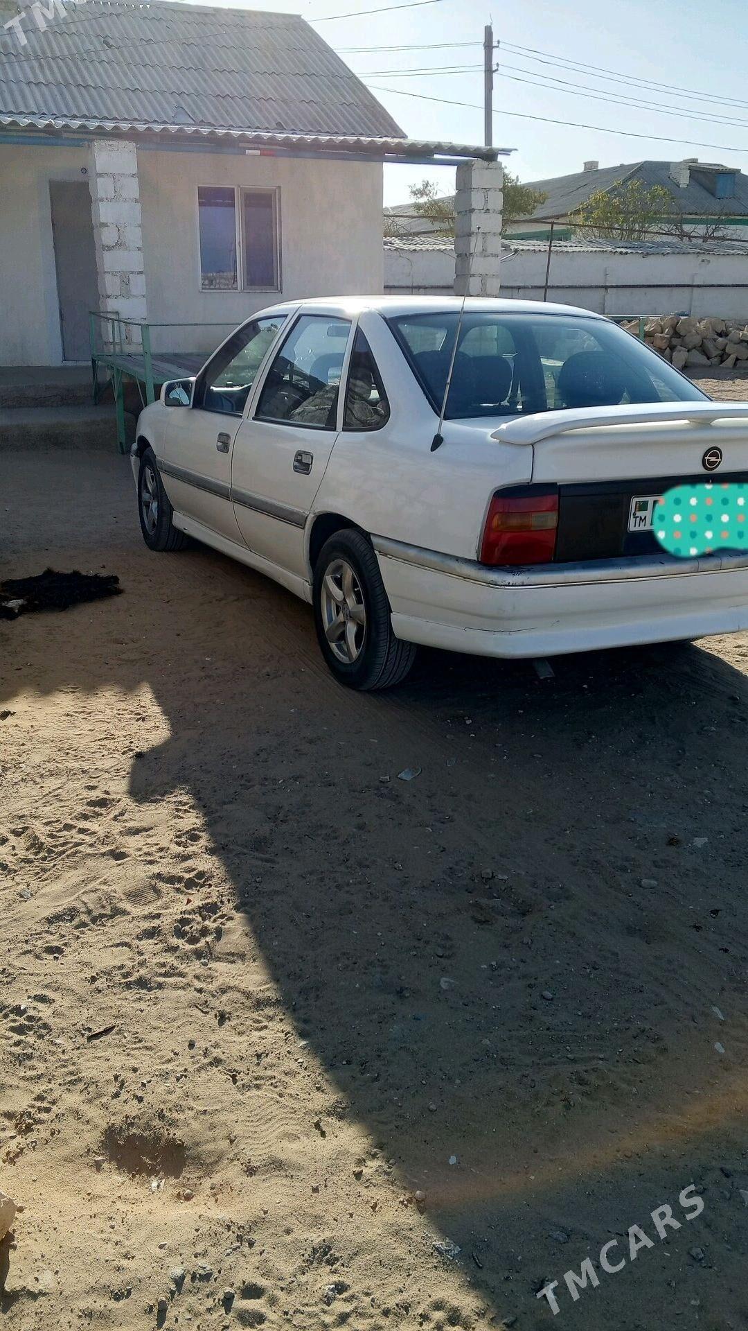 Opel Vectra 1991 - 40 000 TMT - Türkmenbaşy - img 8