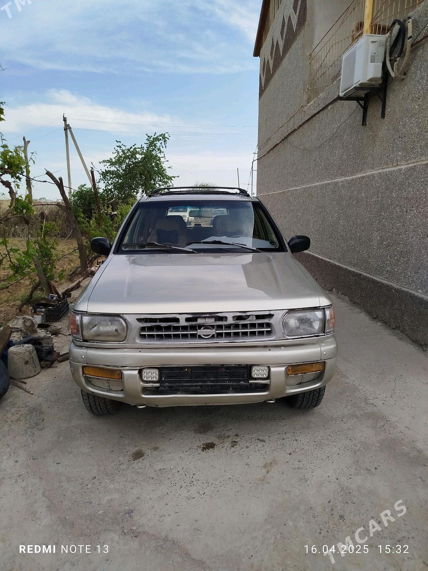Nissan Pathfinder 1998 - 90 000 TMT - Газаджак - img 3