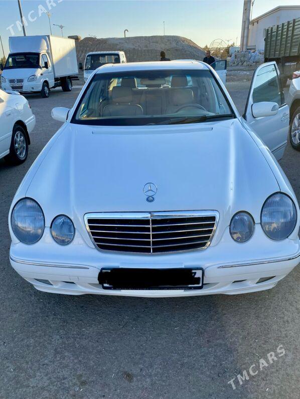 Mercedes-Benz E320 2001 - 160 000 TMT - Daşoguz - img 2