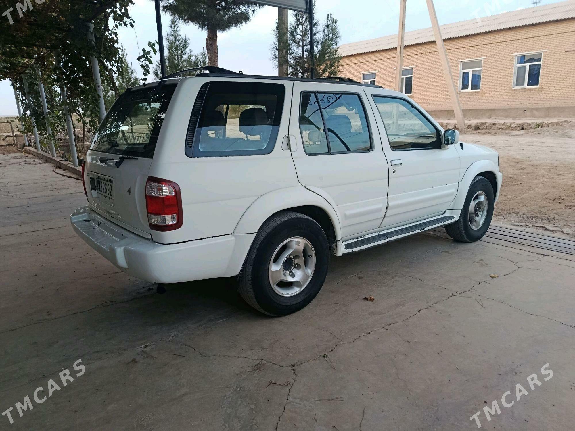 Infiniti QX4 1998 - 90 000 TMT - Saýat - img 2