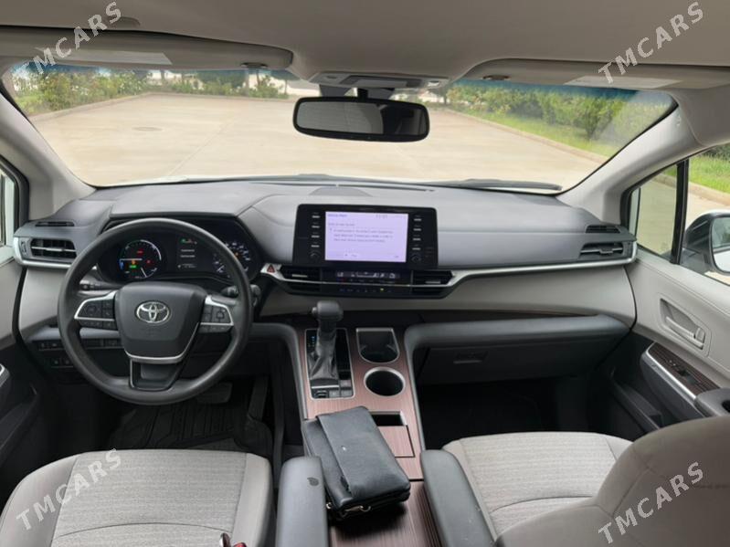 Toyota Sienna 2021 - 420 000 TMT - Ашхабад - img 2