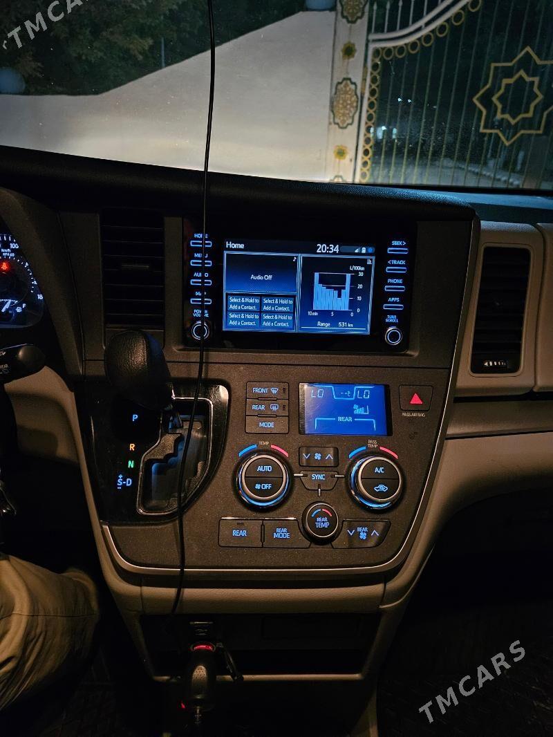 Toyota Sienna 2020 - 410 000 TMT - Мары - img 9