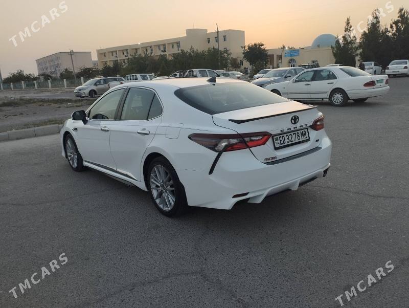 Toyota Camry 2021 - 320 000 TMT - Baýramaly - img 5