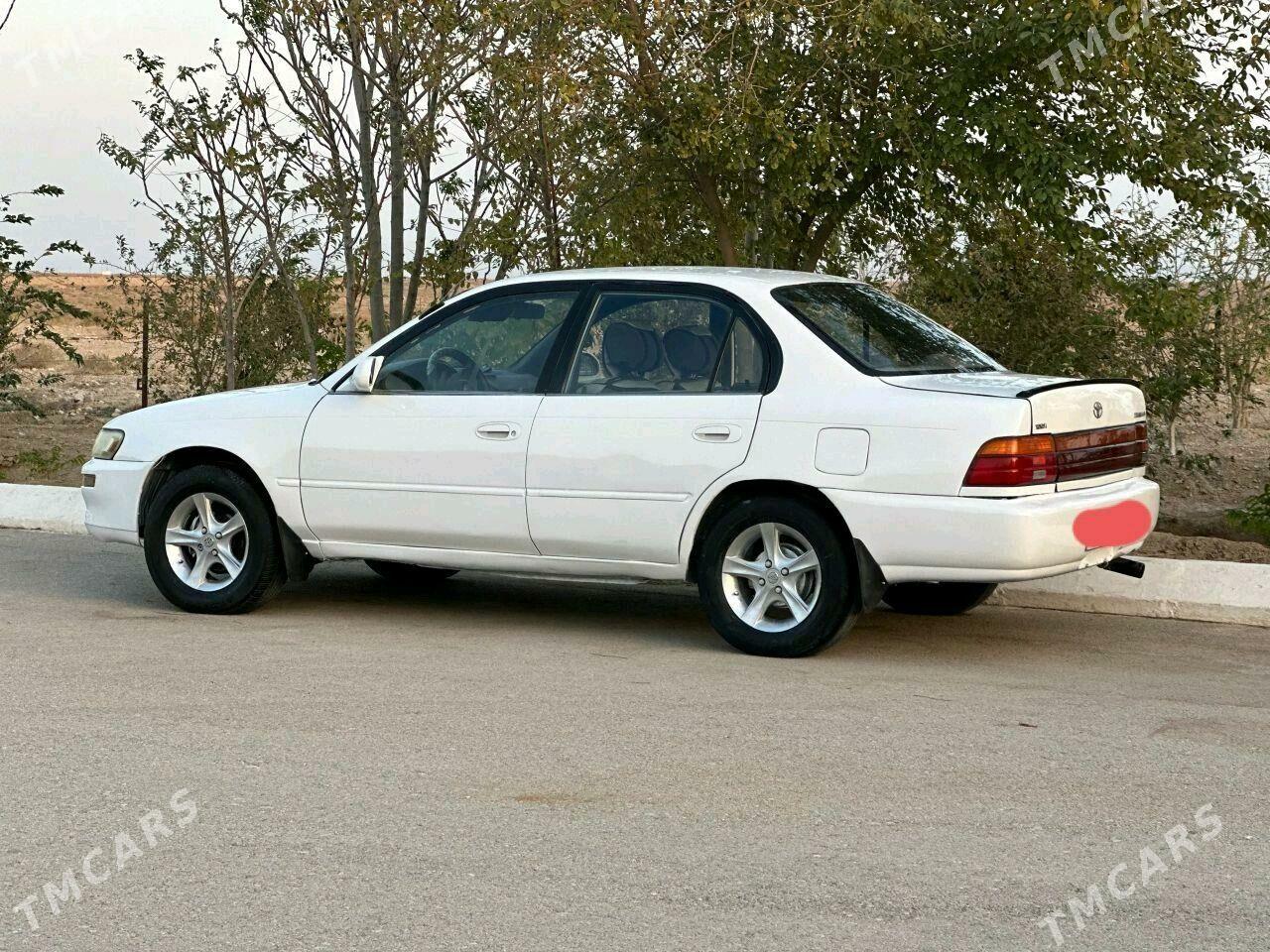 Toyota Corolla 1993 - 55 000 TMT - Balkanabat - img 4