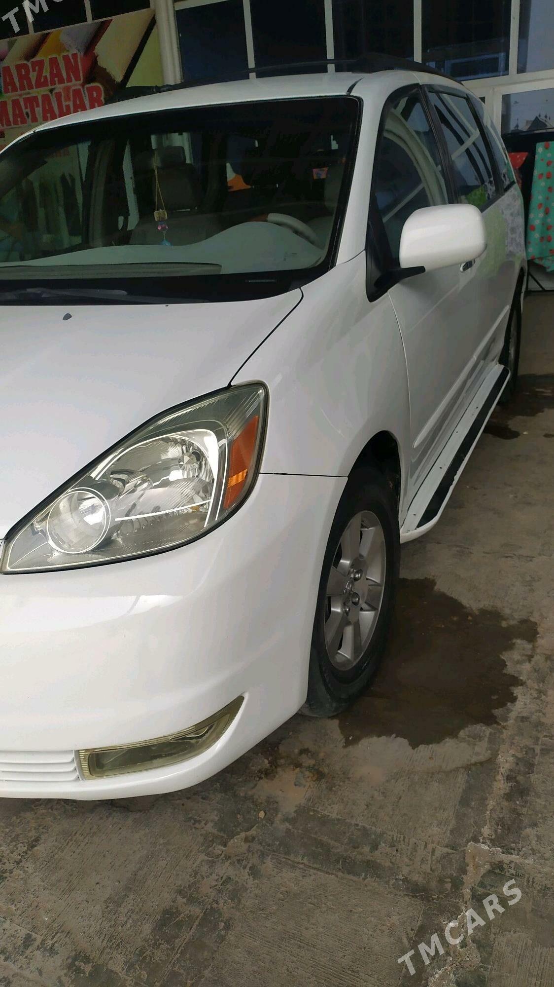 Toyota Sienna 2005 - 195 000 TMT - Мары - img 3