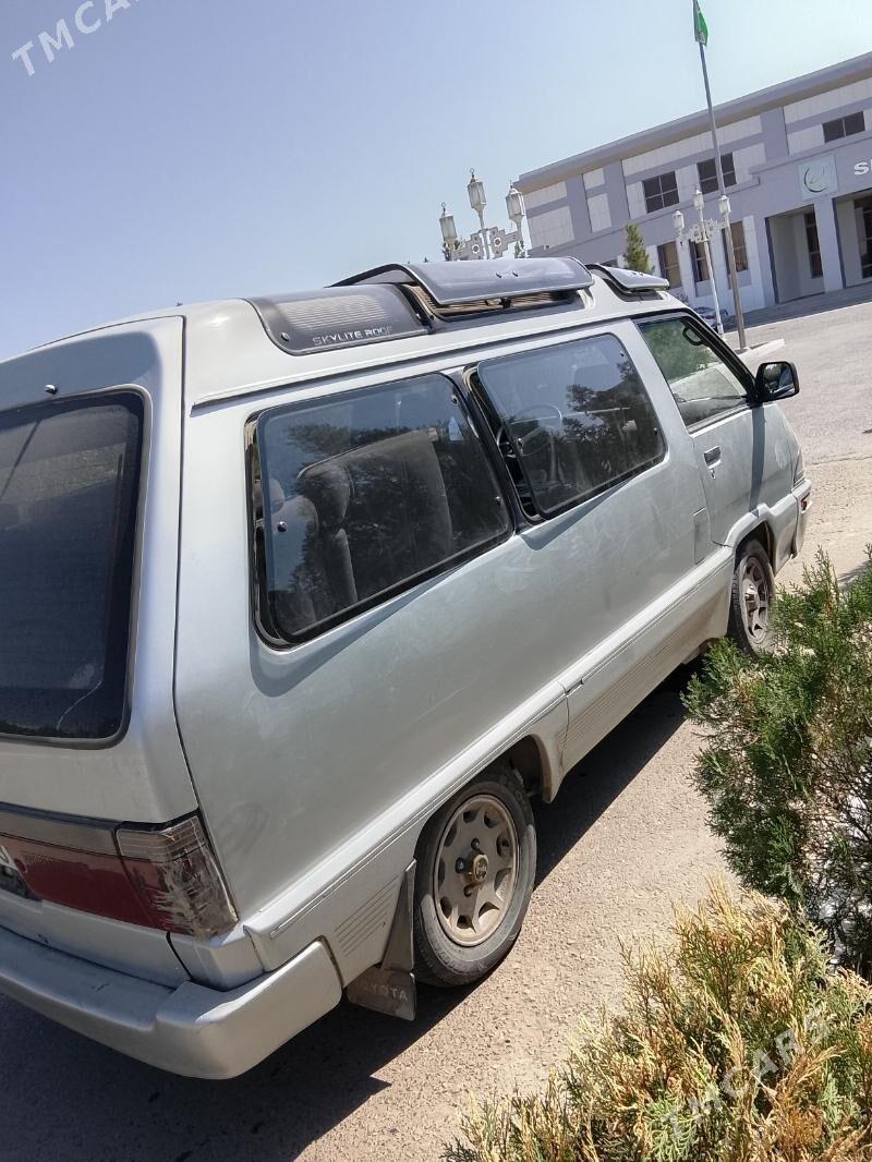 Toyota Town Ace 1991 - 25 000 TMT - Туркменабат - img 5