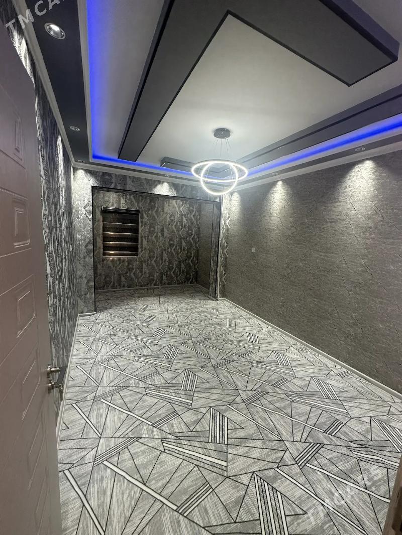 satlyk jay - Mary - img 1