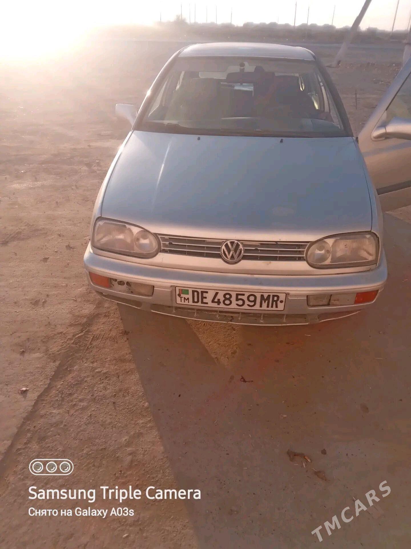 Volkswagen Golf 1996 - 15 000 TMT - Sakarçäge - img 4