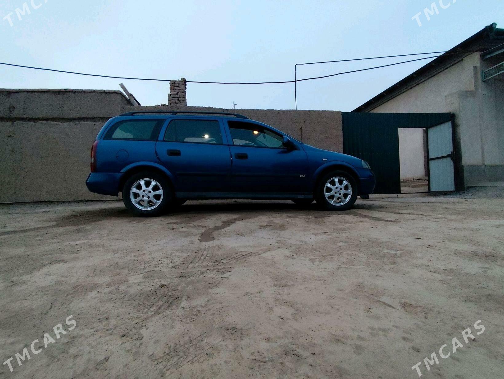 Opel Astra 2002 - 90 000 TMT - Дашогуз - img 1