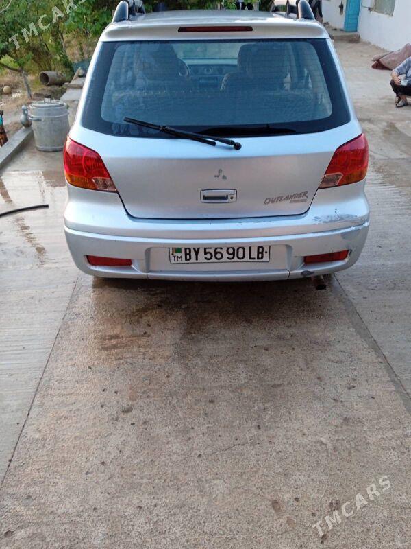 Mitsubishi Outlander 2003 - 95 000 TMT - Ходжамбаз - img 5
