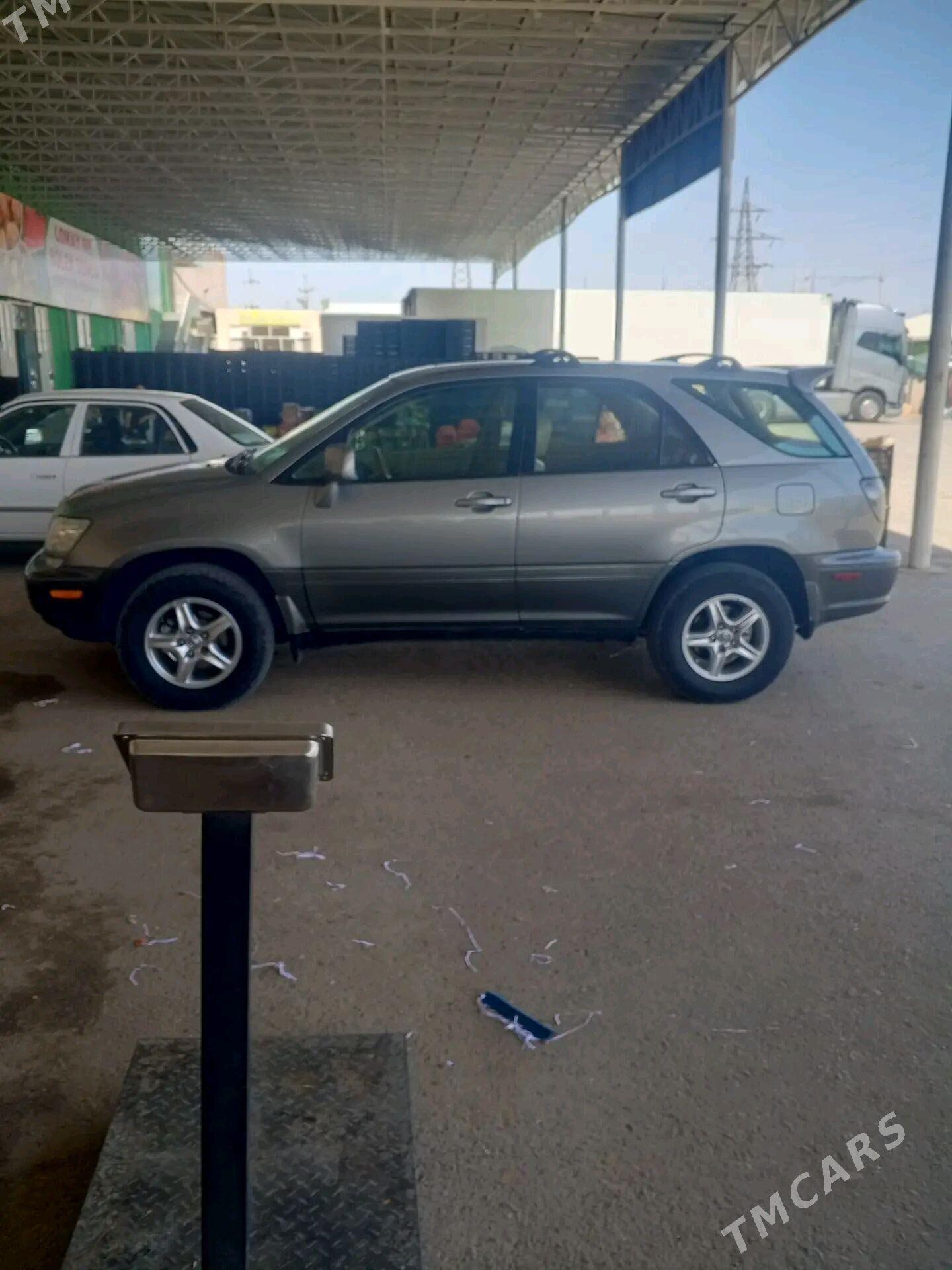 Lexus RX 300 2003 - 210 000 TMT - Сакарчага - img 5