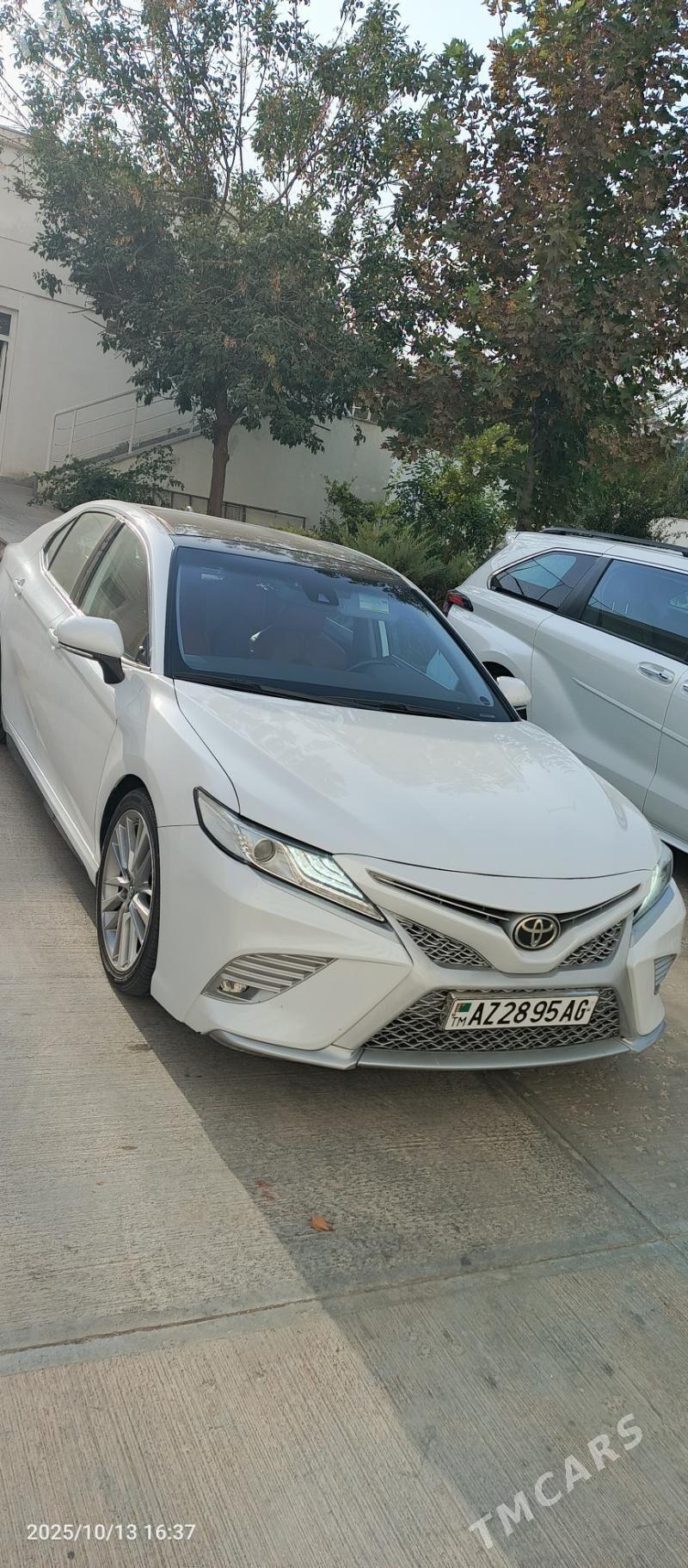 Toyota Camry 2020 - 330 000 TMT - 4 мкр - img 1