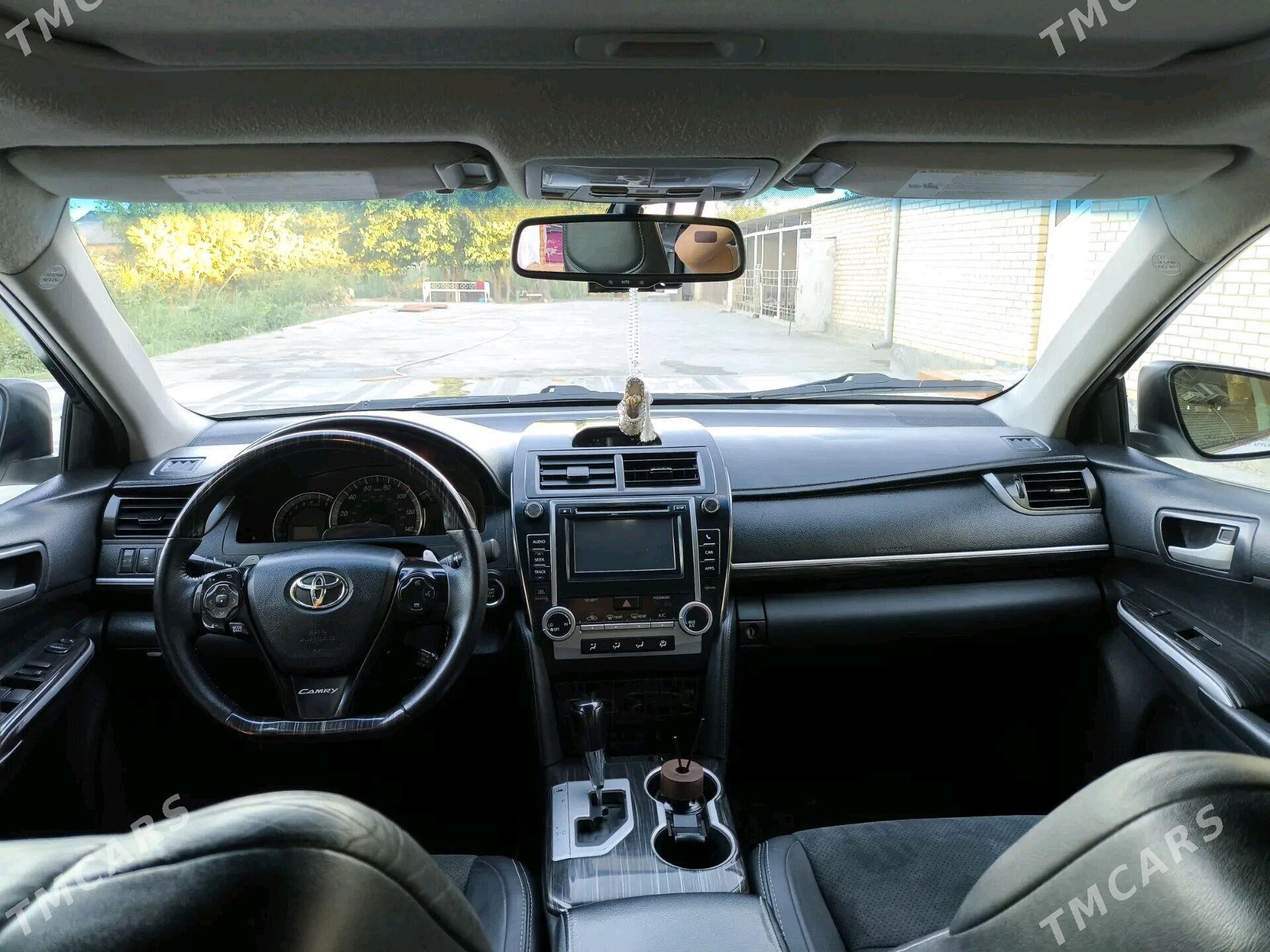 Toyota Camry 2013 - 265 000 TMT - Мары - img 5