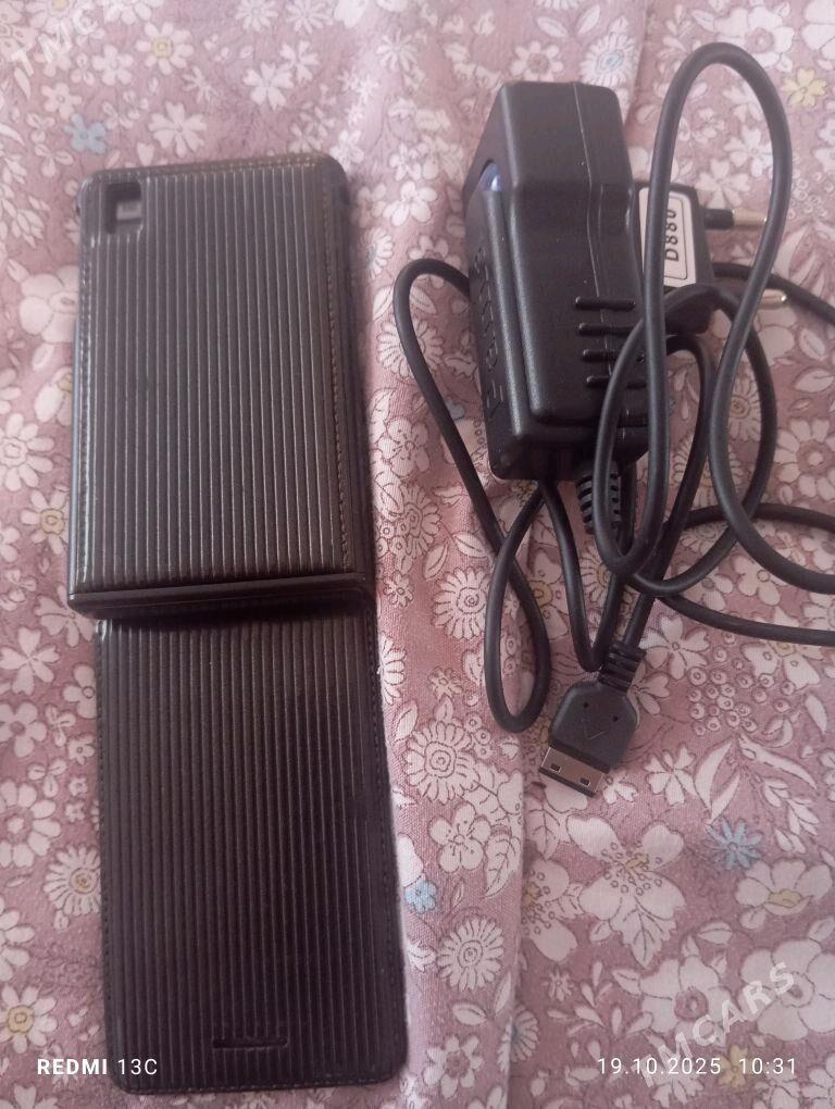 Телефон GIORGIO ARMANI - Türkmenabat - img 3