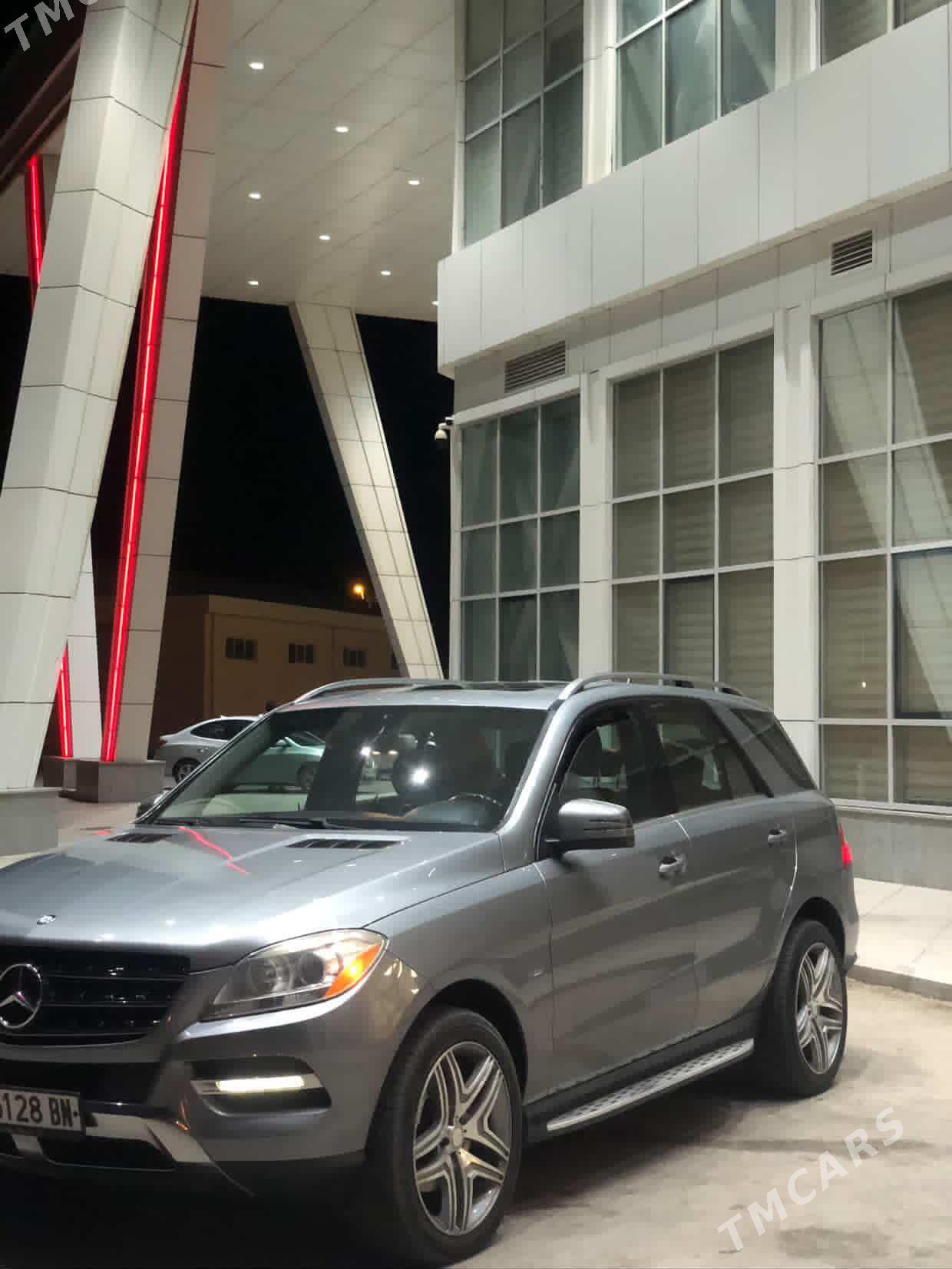 Mercedes-Benz ML350 2012 - 460 000 TMT - Балканабат - img 1
