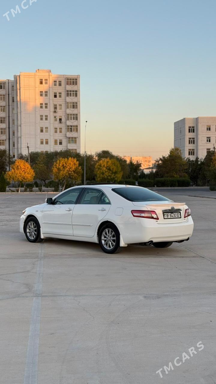 Toyota Camry 2010 - 220 000 TMT - Дашогуз - img 2