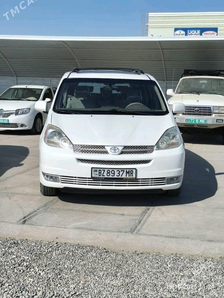 Toyota Sienna 2003 - 240 000 TMT - Мары - img 4