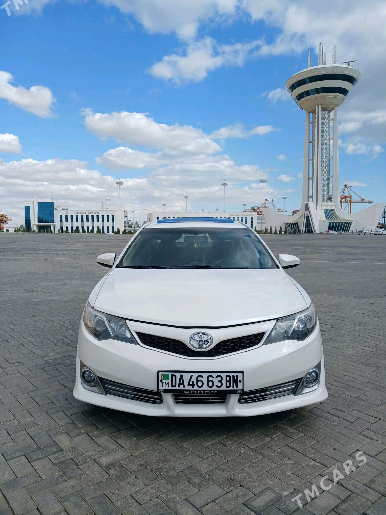 Toyota Camry 2012 - 210 000 TMT - Балканабат - img 1