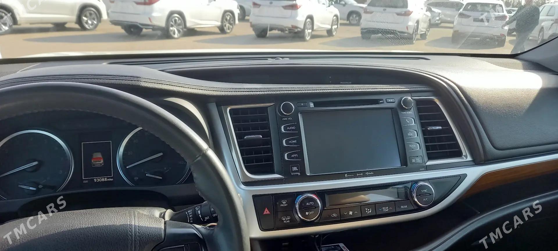 Toyota Highlander 2019 - 500 000 TMT - Baýramaly - img 4