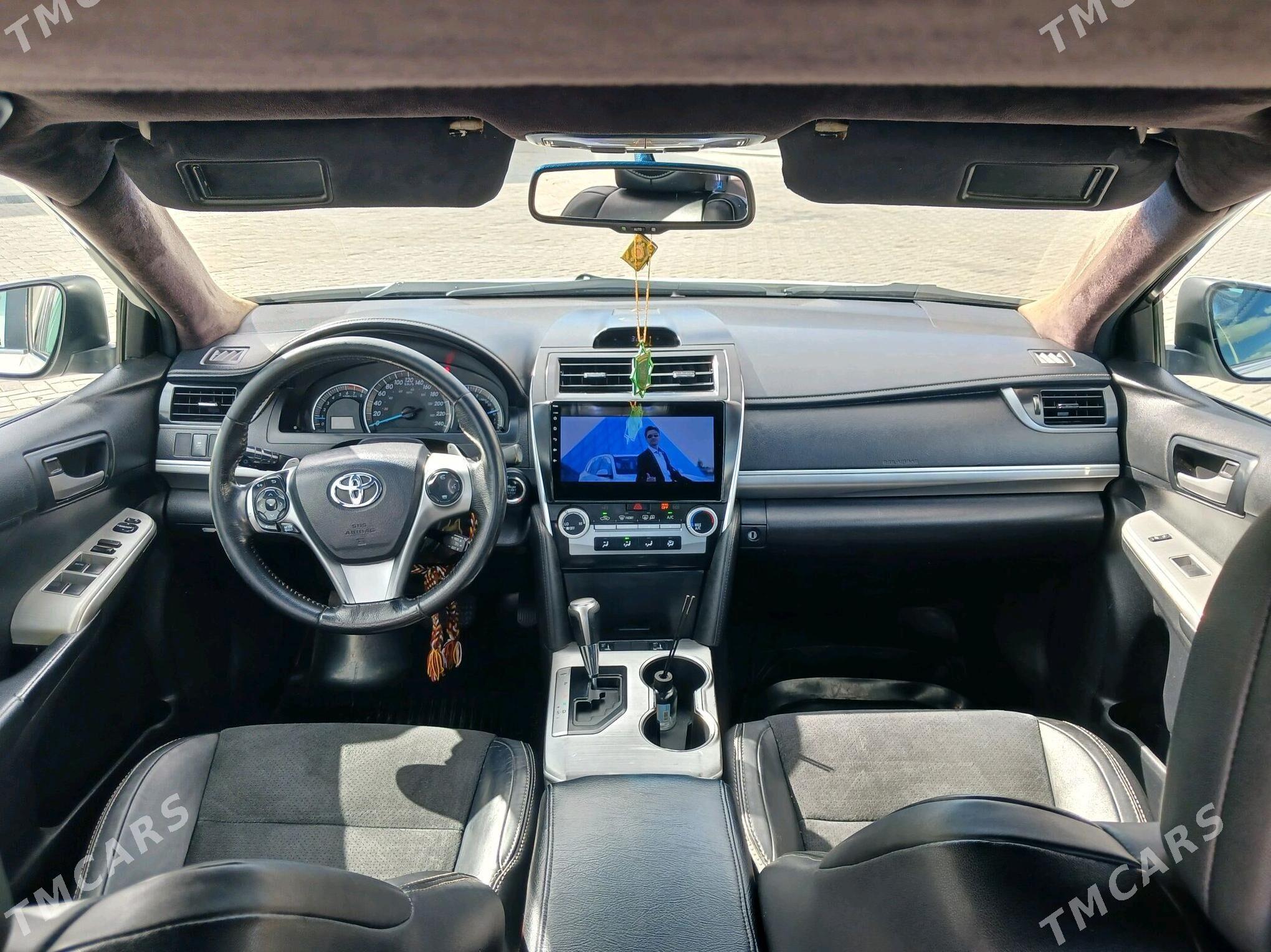 Toyota Camry 2012 - 210 000 TMT - Балканабат - img 5