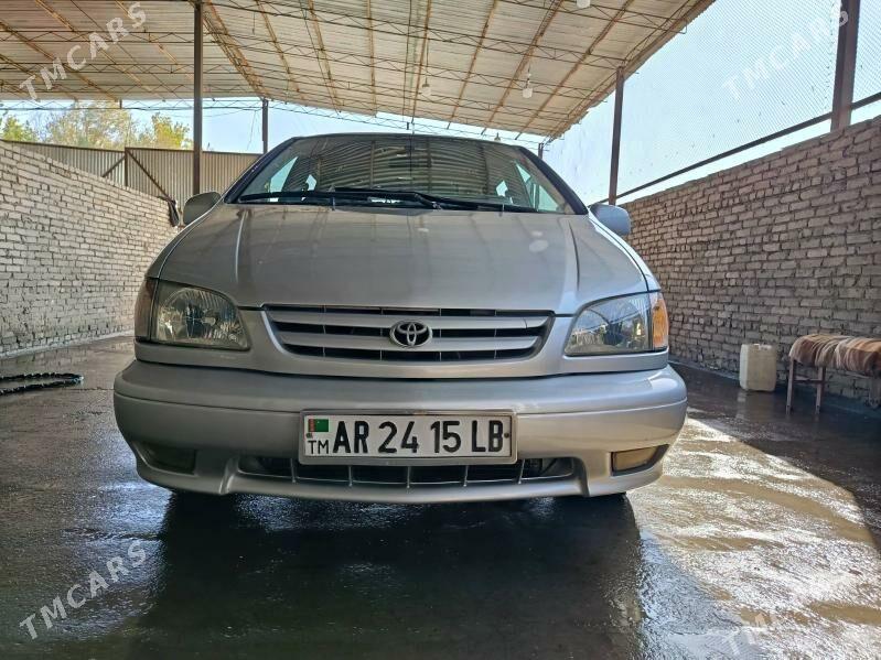 Toyota Sienna 2002 - 180 000 TMT - Туркменабат - img 4