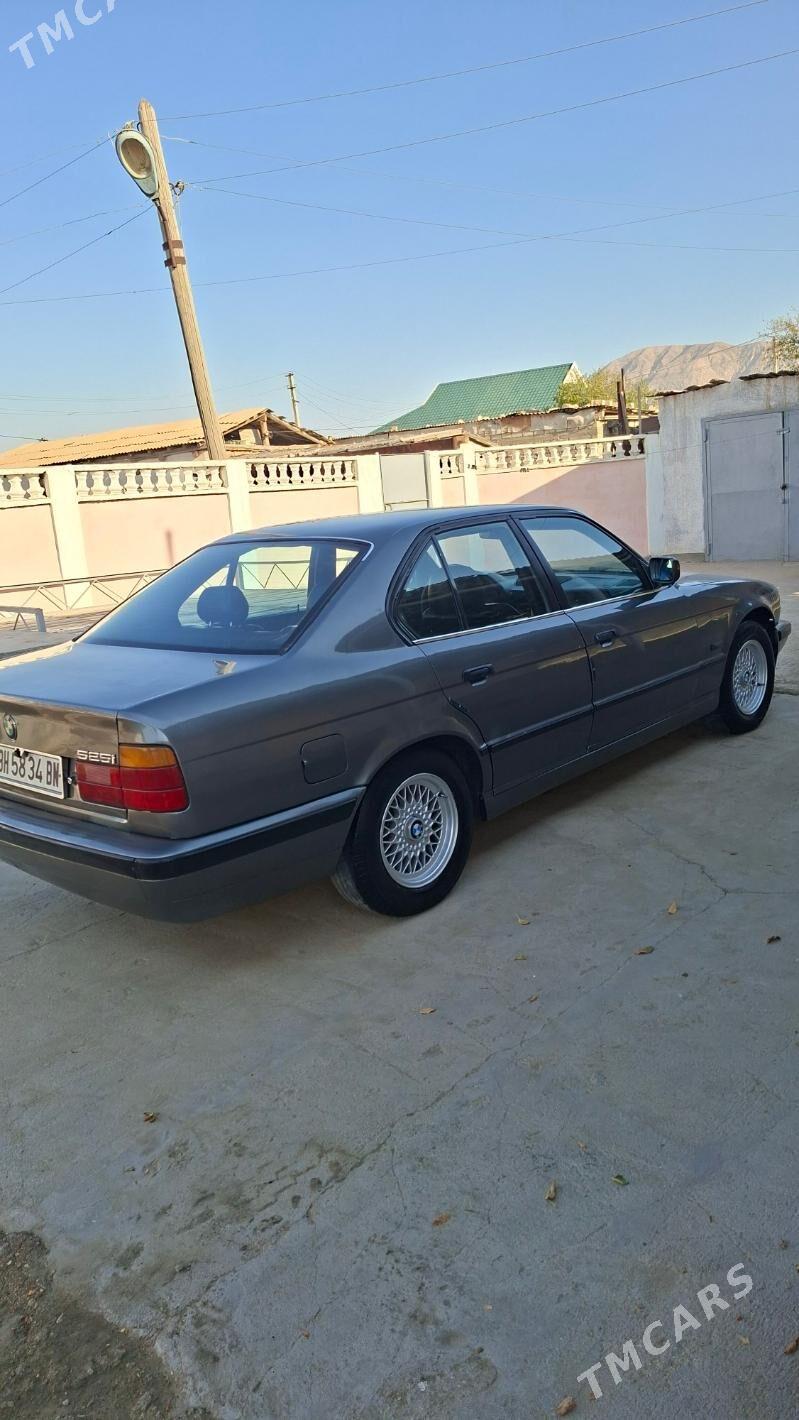 BMW 525 1991 - 54 000 TMT - Balkanabat - img 2