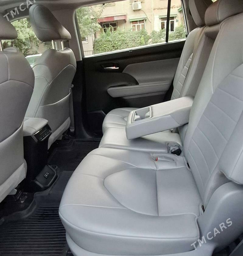 Toyota Highlander 2022 - 540 000 TMT - Туркменабат - img 7